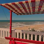 The Wild Ocean * Santa Cruz (Oeste)